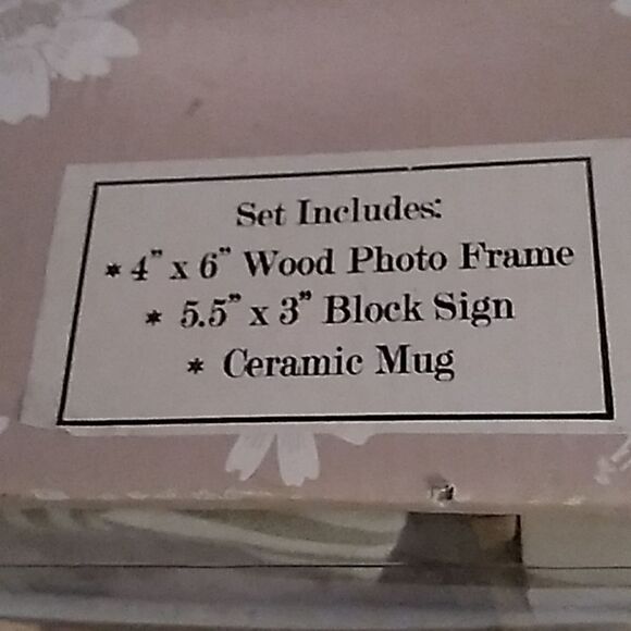 Mom Gift Set  - Picture 2 of 6